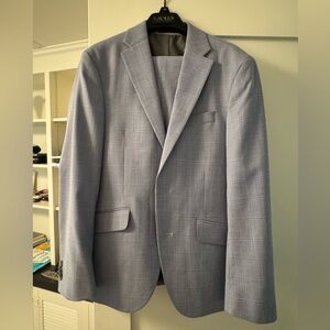 Kenneth Cole Light Blue Boy’s Suit